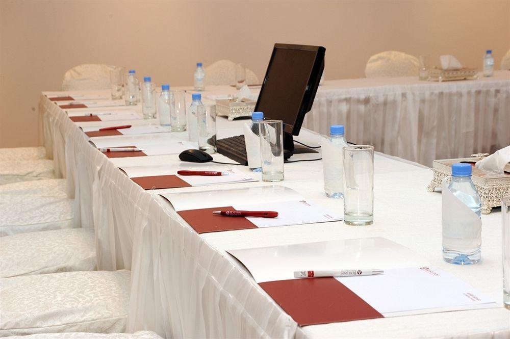 Al Waha Hotel Джедда Экстерьер фото